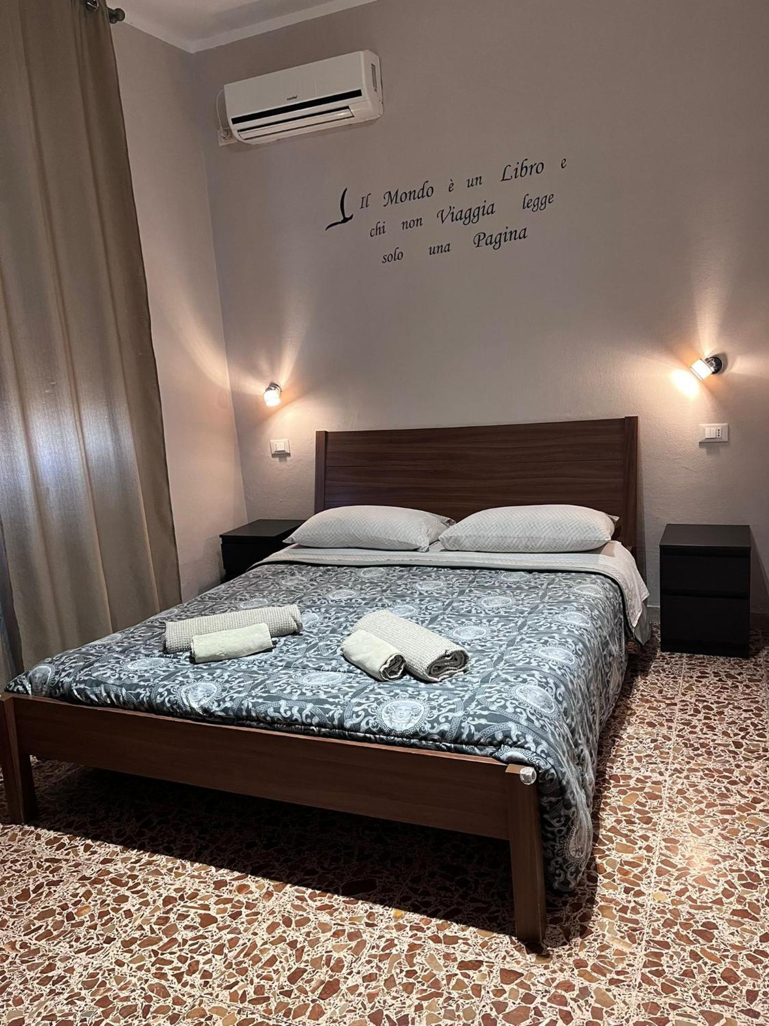 Hotel Via Vai à Pise Extérieur photo