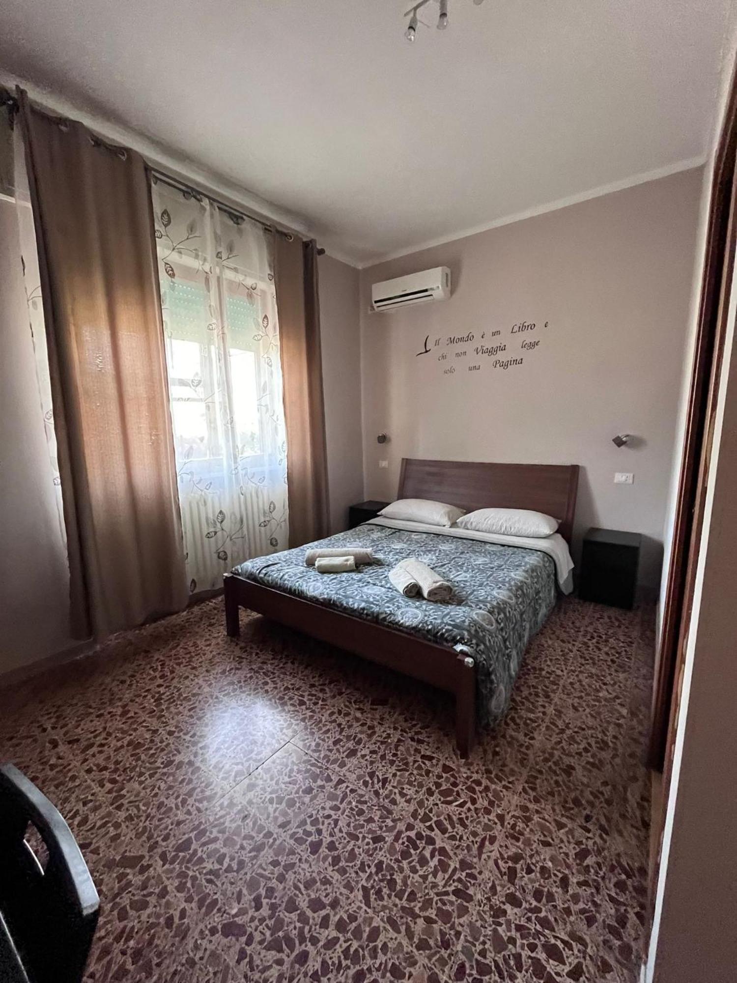 Hotel Via Vai à Pise Extérieur photo